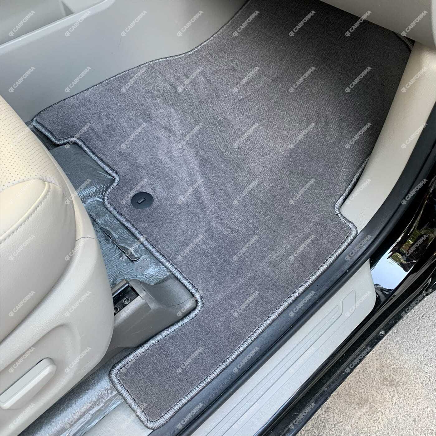 Коврики на KIA Carnival III 7 мест 2014 - 2021 в Томске Коврики на KIA Carnival III 7 мест 2014 - 2021 в Томске