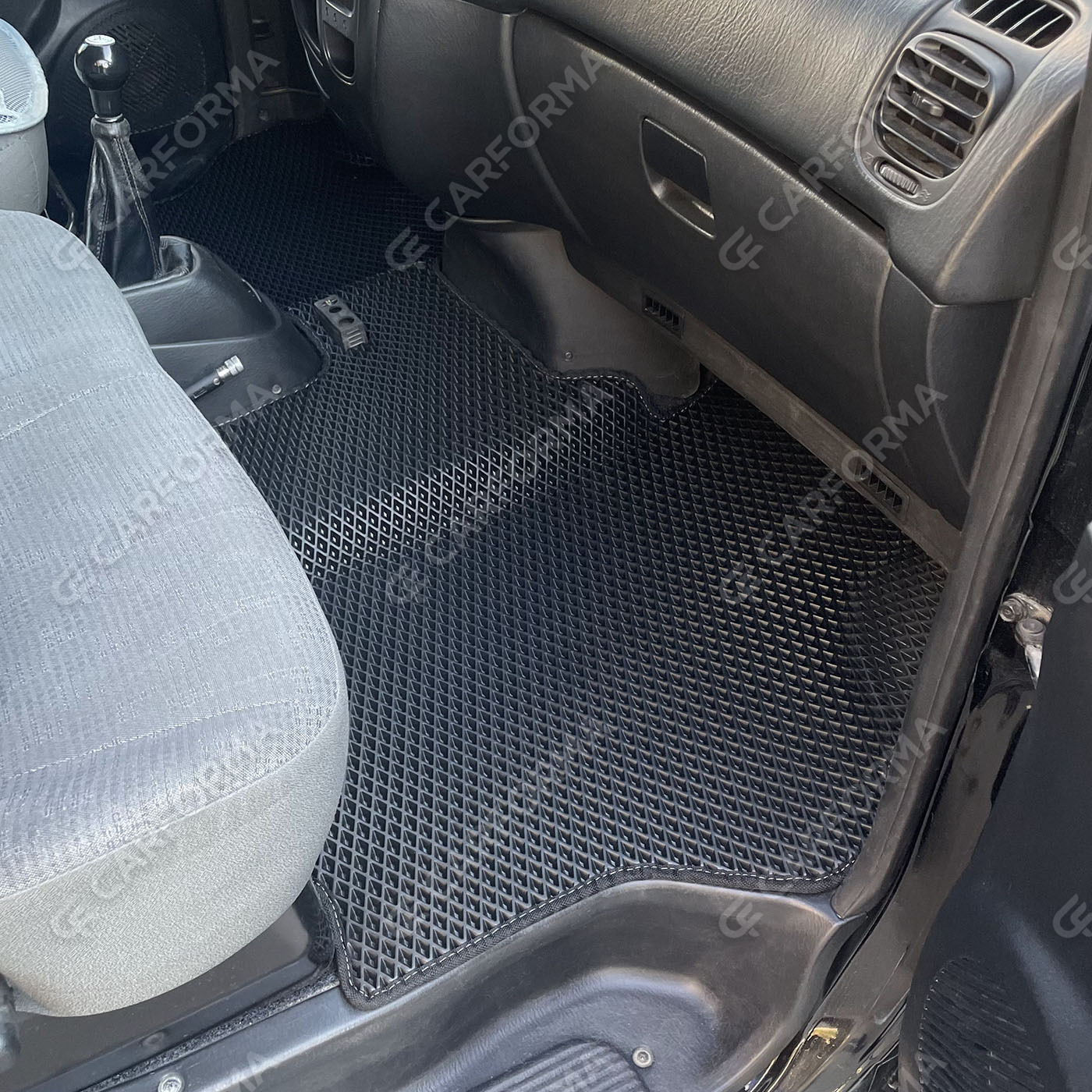 EVA коврики на Hyundai Starex 1996&nbsp;-&nbsp;2007 в Томске