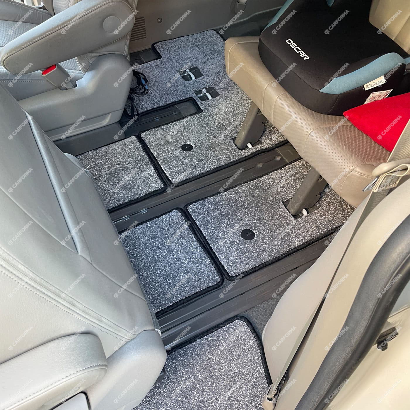 Коврики на KIA Carnival III 7 мест 2014 - 2021 в Томске Коврики на KIA Carnival III 7 мест 2014 - 2021 в Томске