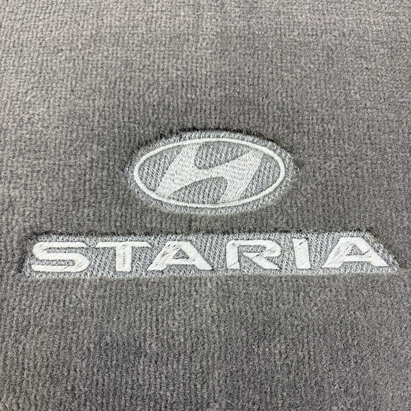 Ворсовые коврики на Hyundai Staria 9 мест 2021&nbsp;-&nbsp;2026 в Томске