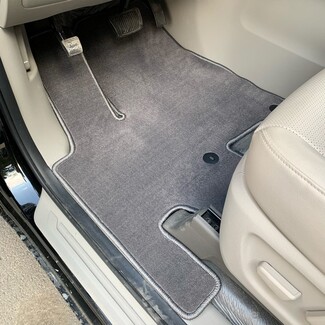 Коврики на KIA Carnival III 7 мест 2014 - 2021 в Томске Коврики на KIA Carnival III 7 мест 2014 - 2021 в Томске