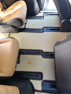 Ворсовые коврики на KIA Carnival IV корейская сборка 2020 - 2025 в Томске