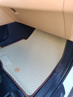 EVA коврики на KIA Carnival IV 8 мест 2020 - 2025 в Томске