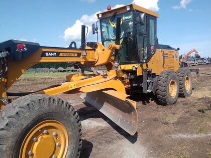 Коврики на Спецтехника Автогрейдер SANY STG230C 8 AWD  в Томске