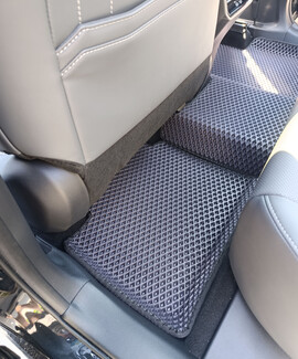 Водительские eva коврики соты Toyota Wildlander II 2025 - 2026 в Томске Водительские eva коврики соты Toyota Wildlander II 2025 - 2026 в Томске