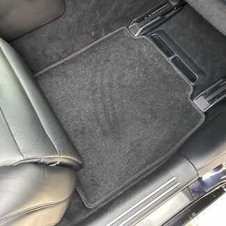 Ворсовые коврики на Lexus LS IV 2006&nbsp;-&nbsp;2017 в Томске