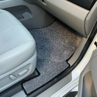 Коврики на KIA Carnival III 7 мест 2014 - 2021 в Томске Коврики на KIA Carnival III 7 мест 2014 - 2021 в Томске