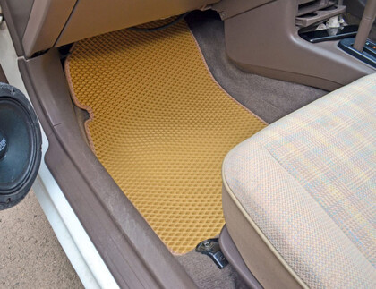 Ворсовые коврики на Toyota Cynos (L50) 1995 - 1999 в Томске