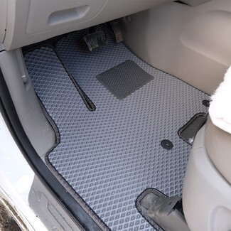 EVA коврики на KIA Carnival III 9 мест и 11 мест 2014 - 2021 в Томске EVA коврики на KIA Carnival III 9 мест и 11 мест 2014 - 2021 в Томске