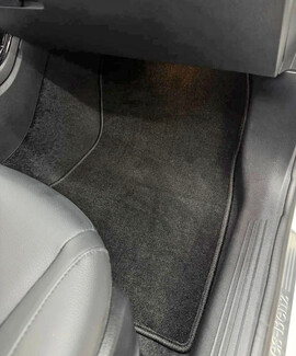 Коврики на Mercedes A (W177) 2018 - 2026 в Томске Коврики на Mercedes A (W177) 2018 - 2026 в Томске